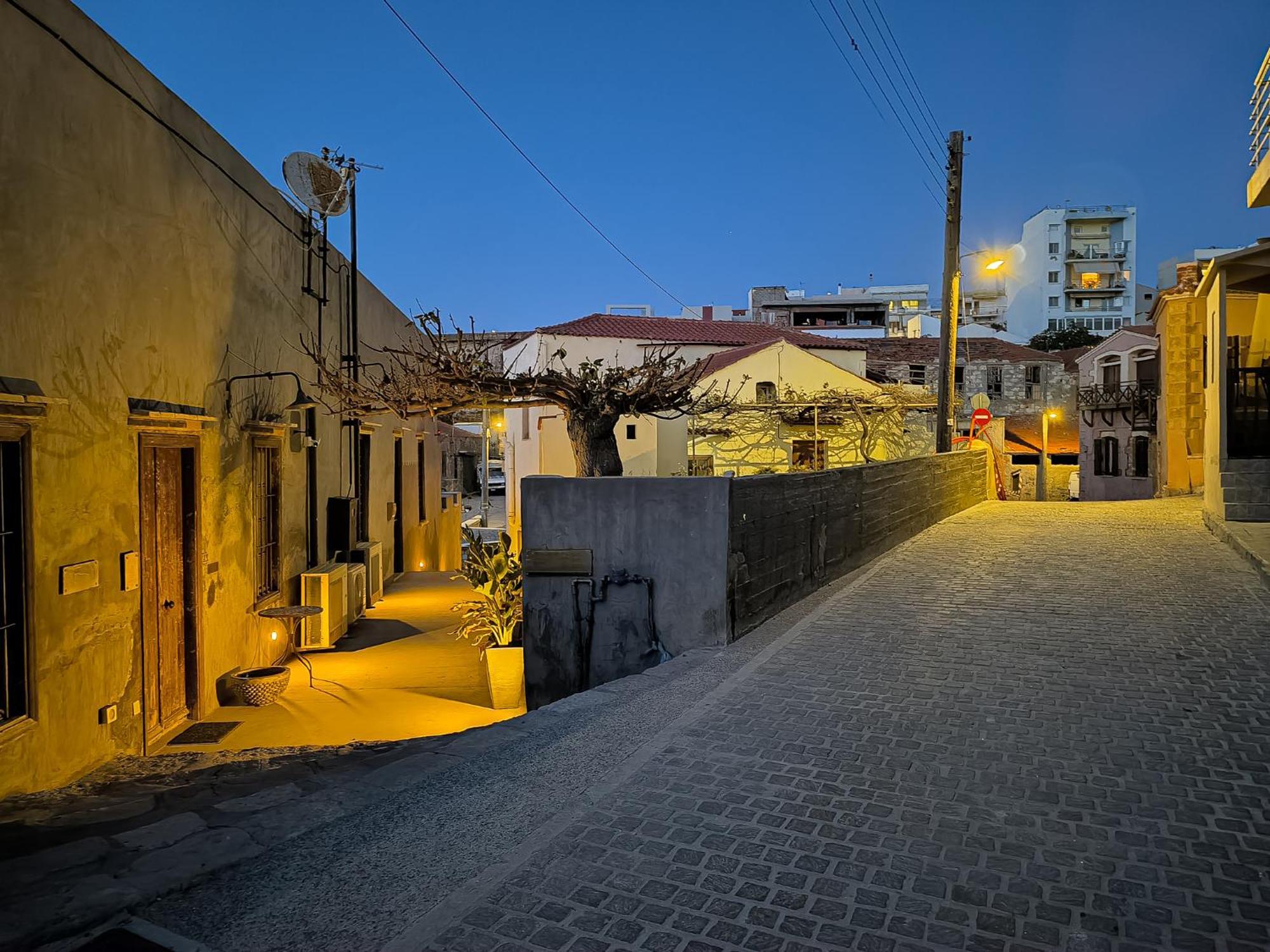 Charming Old Tannery House With Spacious Veranda And Stunning Sea View! Khania Eksteriør bilde