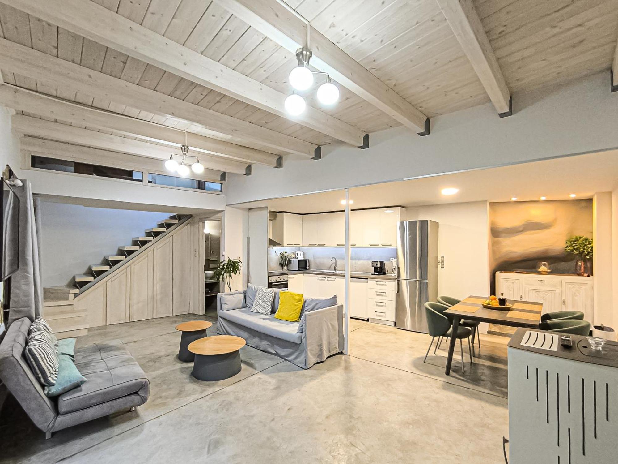 Charming Old Tannery House With Spacious Veranda And Stunning Sea View! Khania Eksteriør bilde