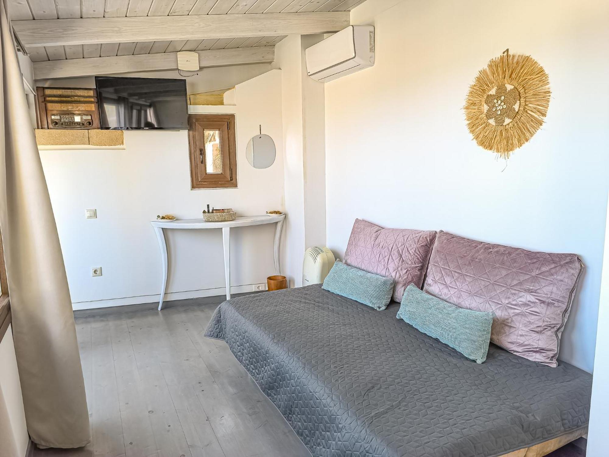 Charming Old Tannery House With Spacious Veranda And Stunning Sea View! Khania Eksteriør bilde